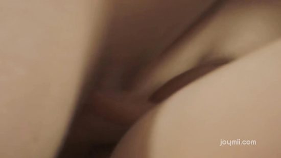 Романтический вечер закончился страстным сексом с большегрудой фифой