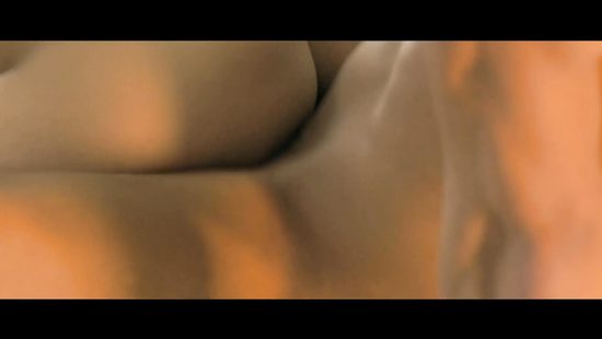 Мажор трахает рыжую стриптизершу в приват комнате