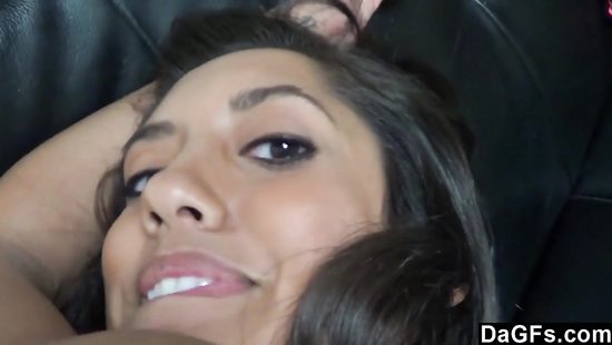 Порно кастинг смуглой красавицы