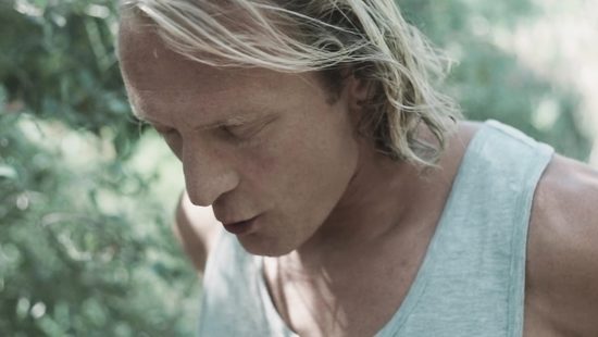 Зрелая семейная пара жестко трахнулась в лесу