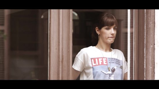 Семейная пара пригласила соседку для лучшего секса втроем в их жизни