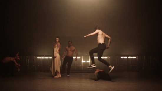 Арт взгляд на секс втроем