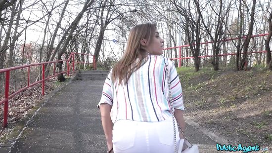 Пикапер трахнул девку по пути на свидание