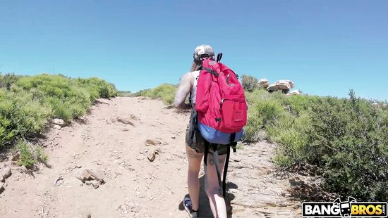 Без минетчицы в походе делать нечего