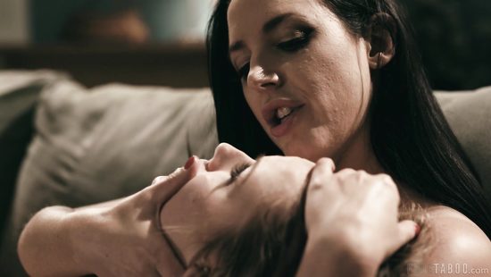 Двойной кунилингус это все, что нужно для достижения оргазма любой лесбиянке