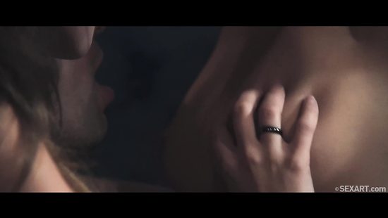 Ночной экспресс всегда наполнен шлюшками или развратницами