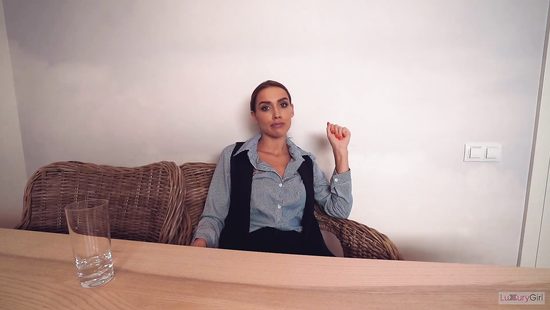 Учительница по русскому языку принимает оплату еблей