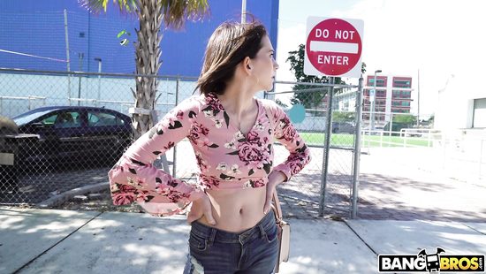 Прогулка по чужому району привела к отсосу пикаперу