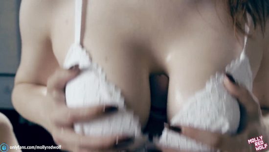 Вызов: довести до балдежей трахом между сисек