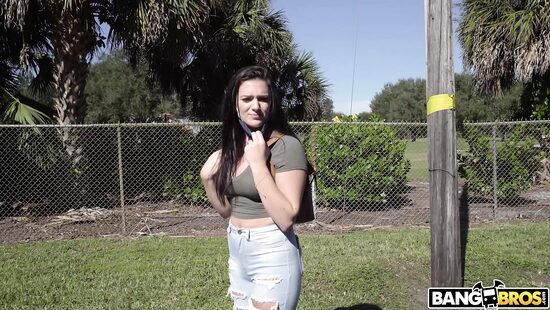 Старичок вспоминает, что такое пикап