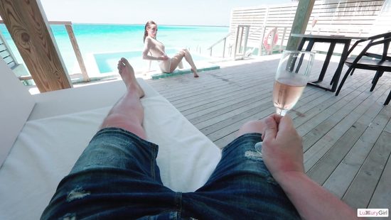 Начало дня на райском курорте