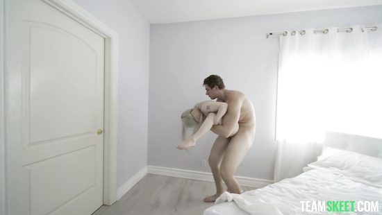 Мини-поебуха