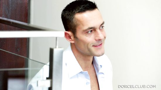 Секс с красивой супругой вместо завтрака поднимает настроение на весь день