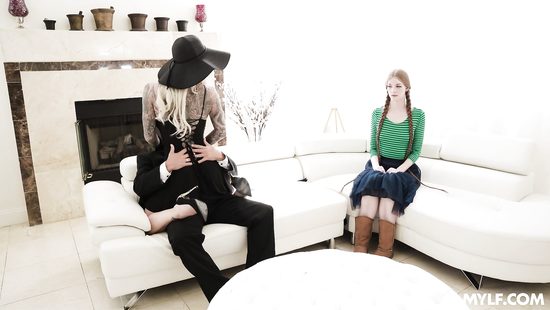 Особое обучение падчерицы