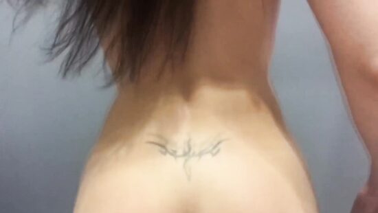 Грязный шалун, что смотришь? Заходи и еби