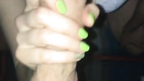 Проститутка делает минет