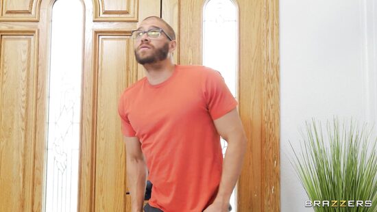 Тебя позвали не шкафы двигать