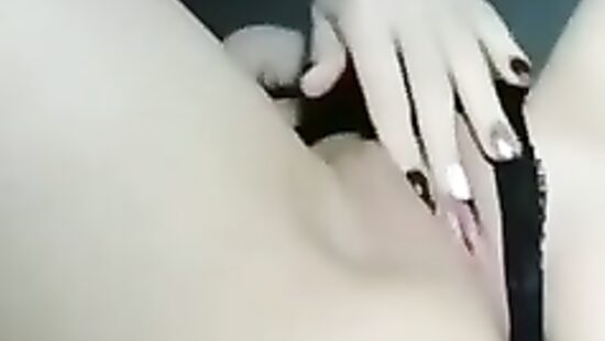 моя сладкая пися хочет больших и толстых членов!!!