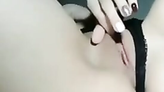 моя сладкая пися хочет больших и толстых членов!!!