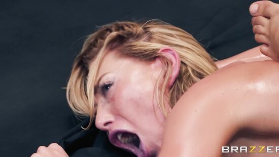 Slippery Showdown - Скользкое Выяснение Отношений