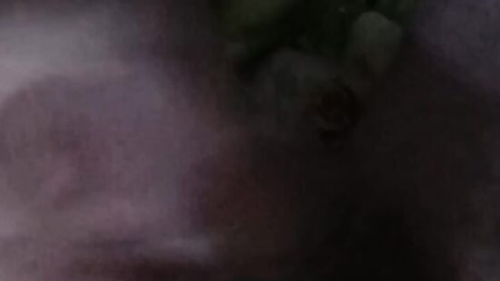 Дрочу парню его член!