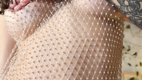 Do you like what I am wearing?