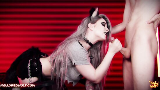 Адский босс во рту Луны