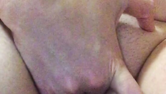 Я балуюсь со своїй  киськой