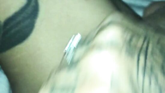 Выгуливаю дружка...