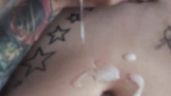 Выходит напряжение