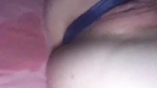 Немножко опписалась, когда играла с кисой))