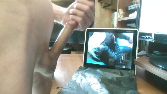 Вячеслав Екимов дрочит на фото