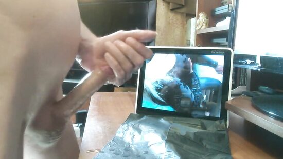 Вячеслав Екимов дрочит на фото