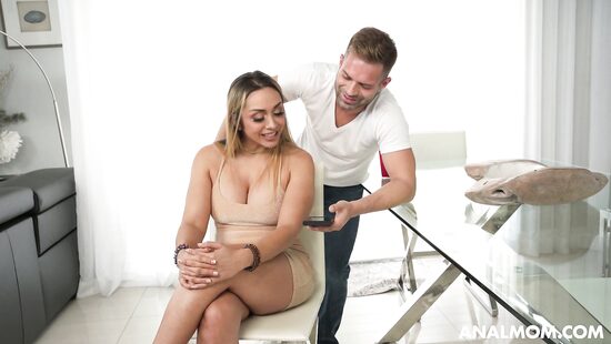 Проблемы с аналом у любимой мамы