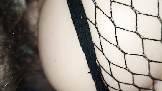 Трахаю попочку