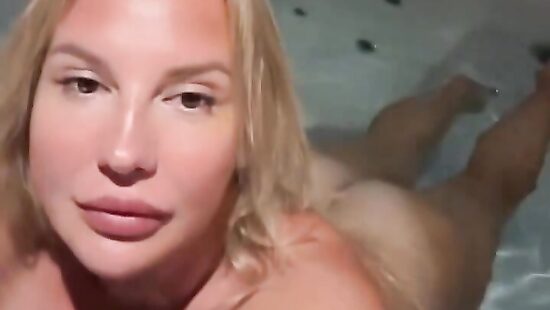 Не хватает кого-то рядом