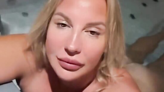 Не хватает кого-то рядом