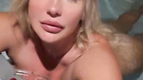 Не хватает кого-то рядом