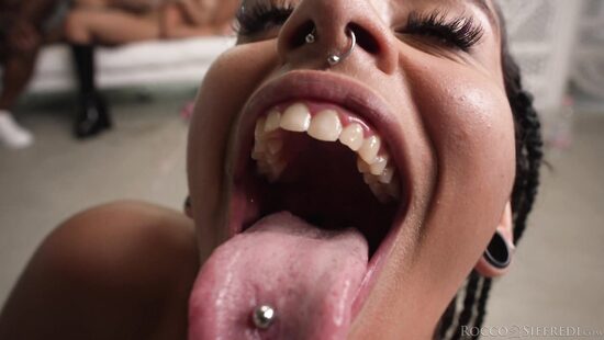 Что происходит на даче Сиффреди?