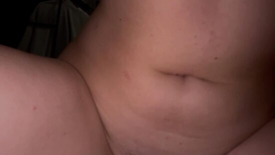 Русская жена трахает меня сверху и получает оргазм