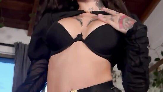 Free yourself from unnecessary things and just enjoy life