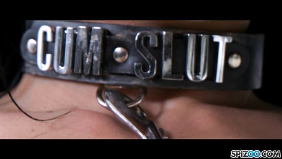 Классный минет в исполнении шикарной брюнетки с натуральными титьками