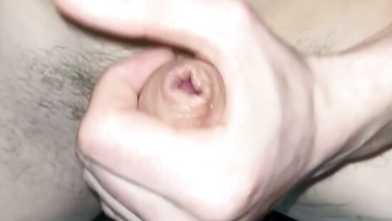 Кончаю на себя.  Сперма на тело