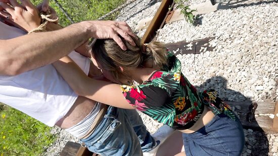 Вход воспрещен за ворота, но не в киску