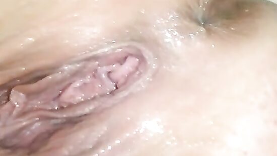 Мастурбирую