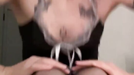 Хм, кого бы напоить чаем? 〈(•ˇ‿ˇ•)-→