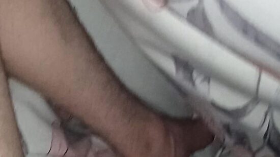 Порой то днём иль ночью, проснешься а младший брат говорит возьми меня в руку и найди