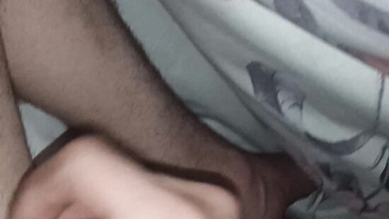 Порой то днём иль ночью, проснешься а младший брат говорит возьми меня в руку и найди