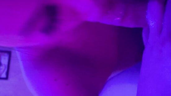 Очень слюнявый