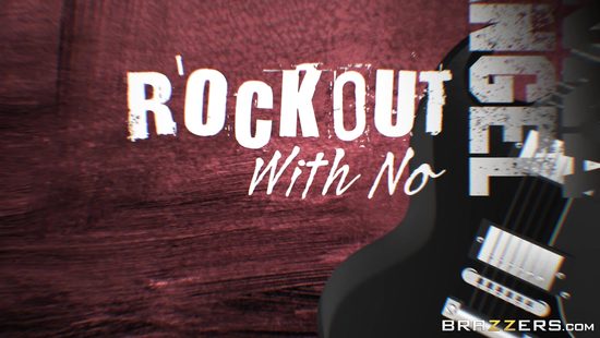 Певички перед репетицией довели друг дружку до сквирта фистингом